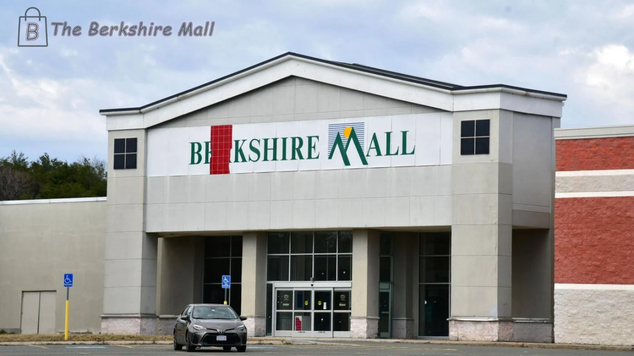 Midnight Sale Terbesar! The Berkshire Mall Klaim Diskon Hingga 90%, Benarkah?