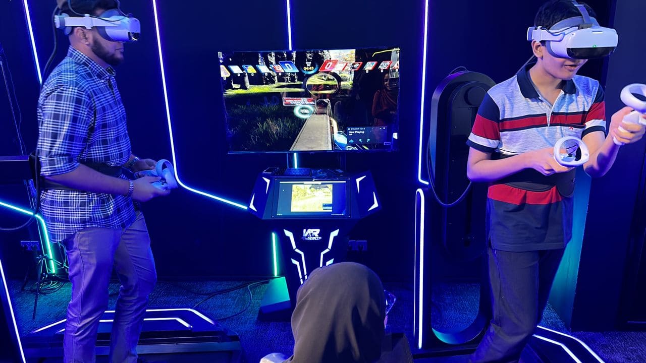 Forms of Immersive Experiences in Retail