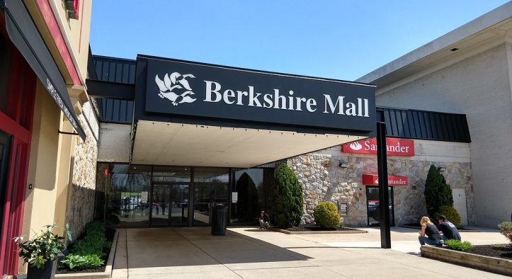 Tips Menghindari Antrian Panjang di The Berkshire Mall